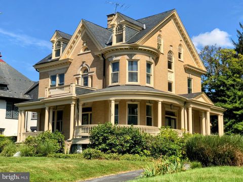 Photo of 1001 Marietta Avenue, LANCASTER, PA 17603 (MLS # PALA2076316)