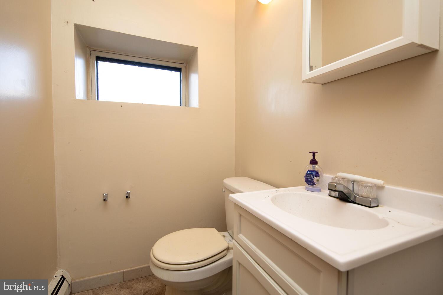 NORRISTOWN - Commercial Sale