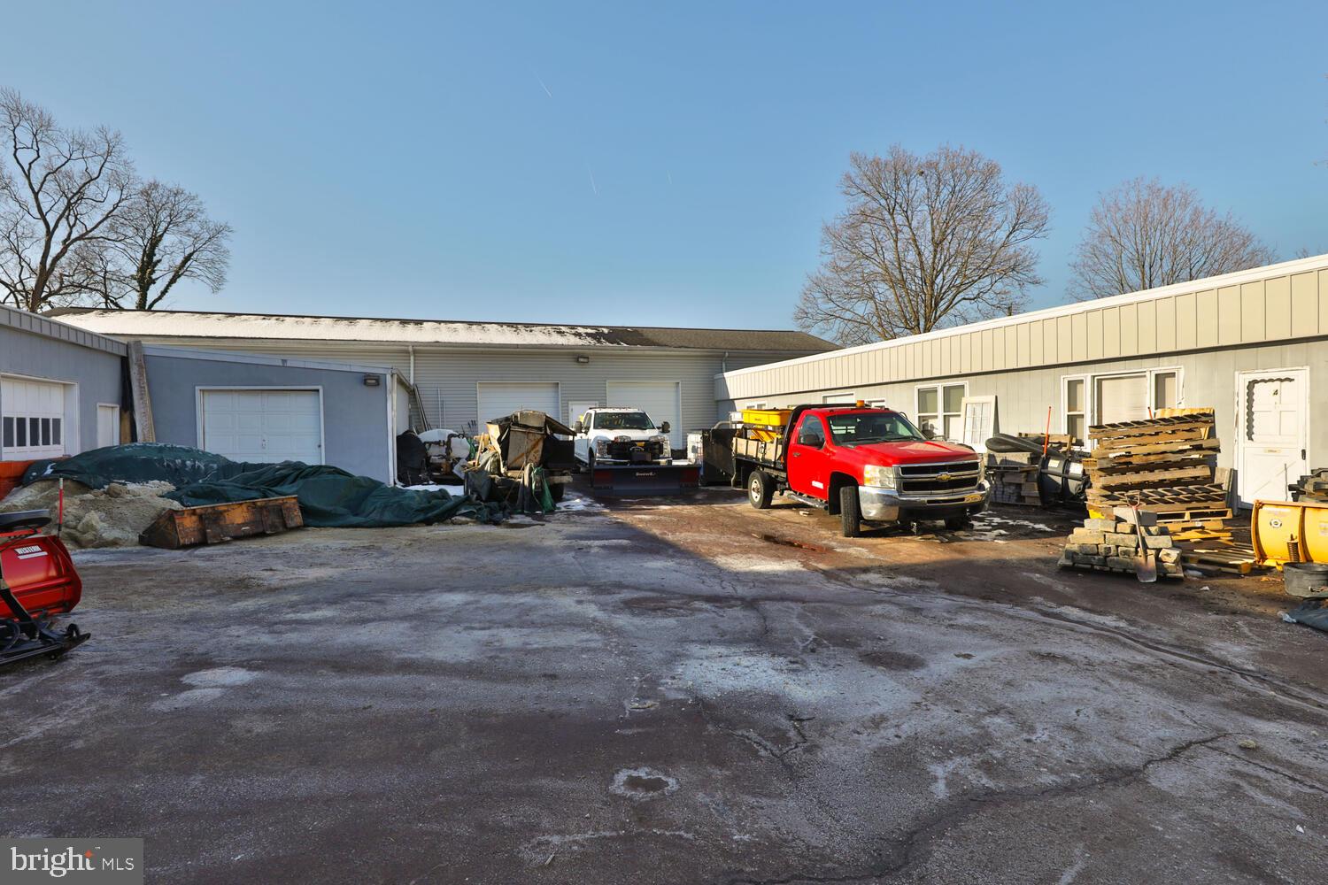 NORRISTOWN - Commercial Sale