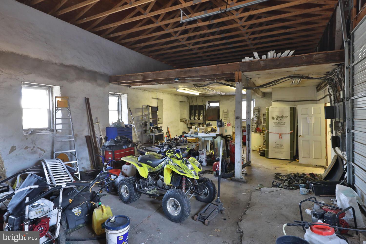 NORRISTOWN - Commercial Sale