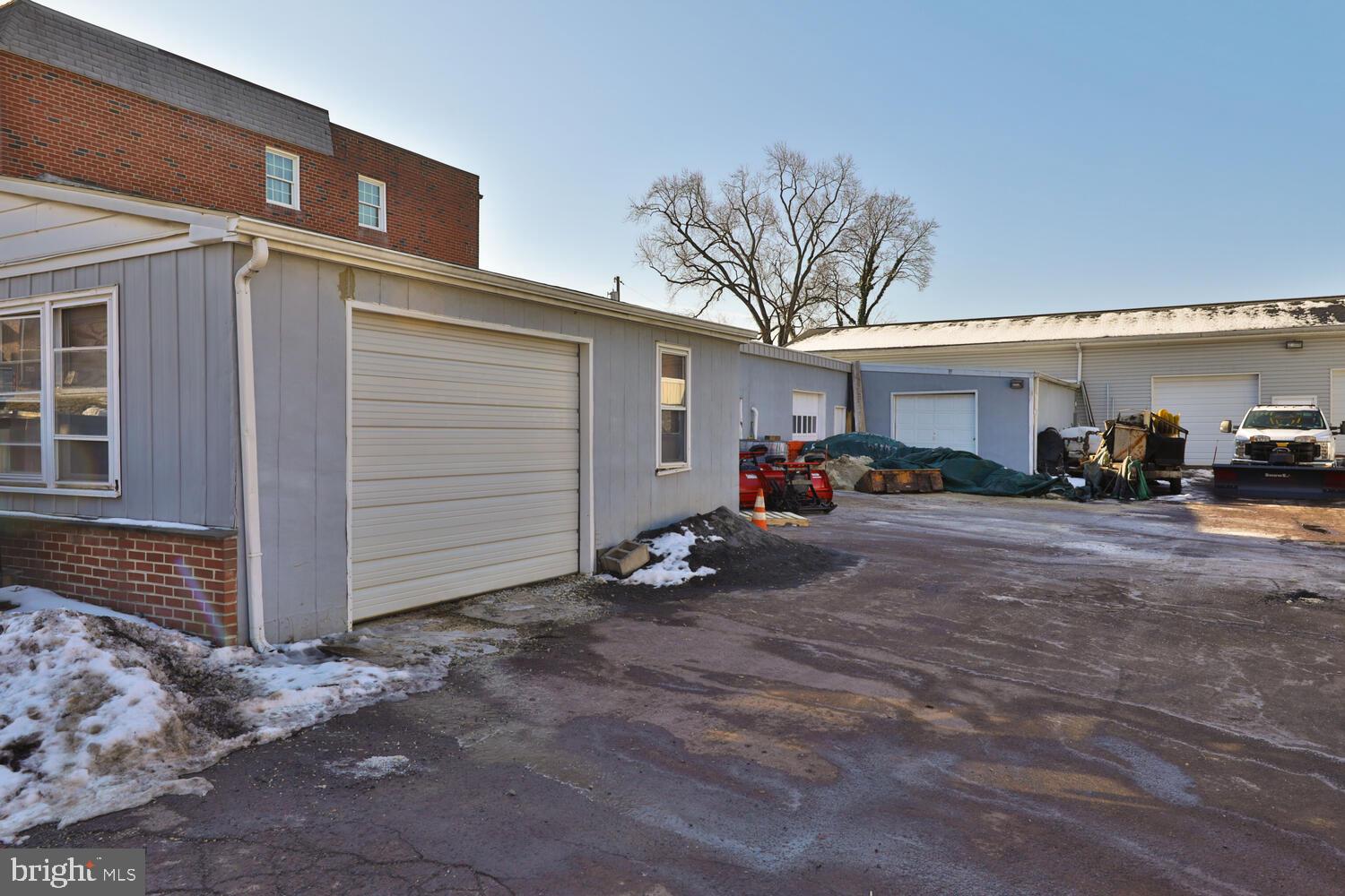 NORRISTOWN - Commercial Sale