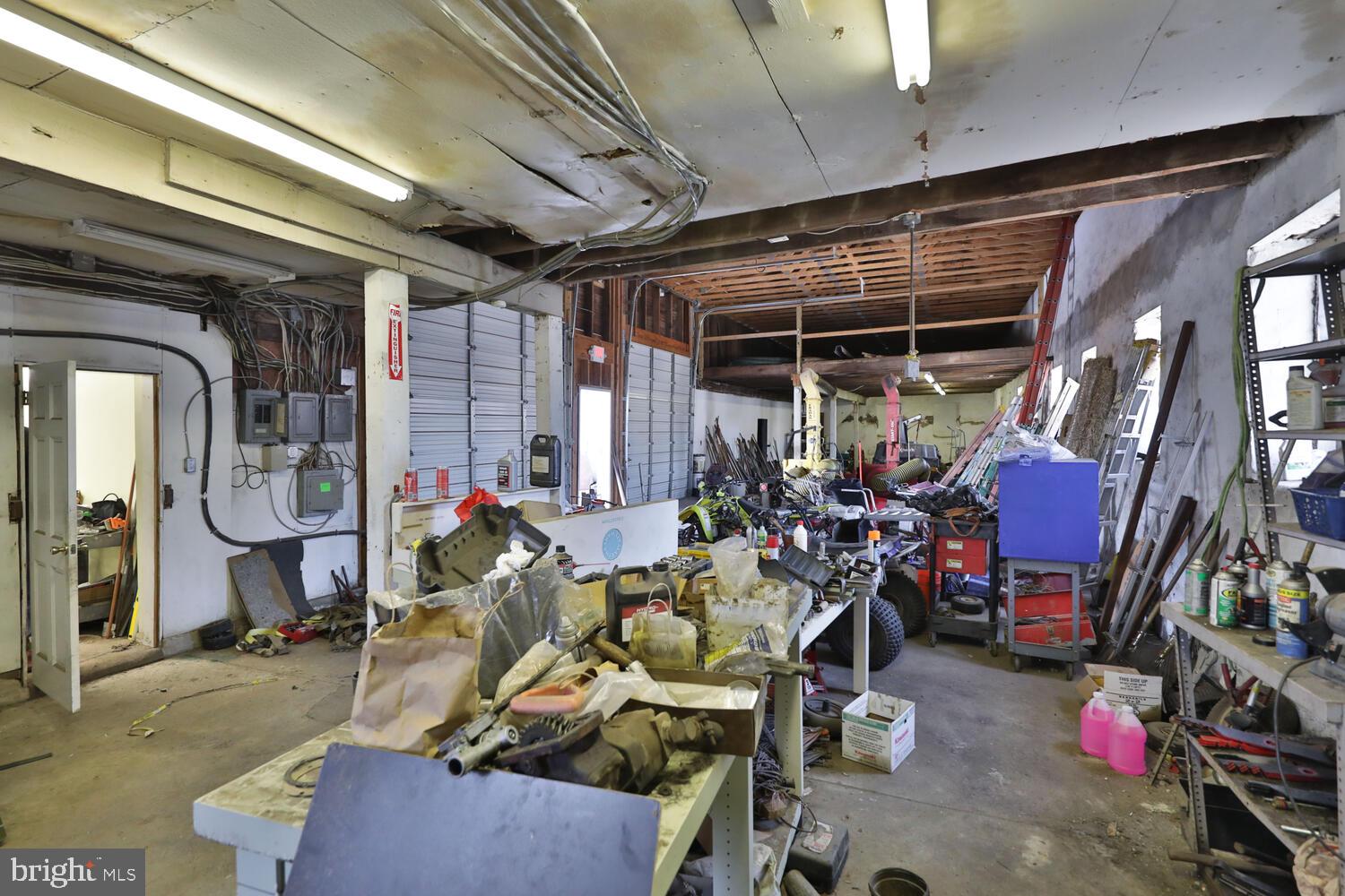 NORRISTOWN - Commercial Sale