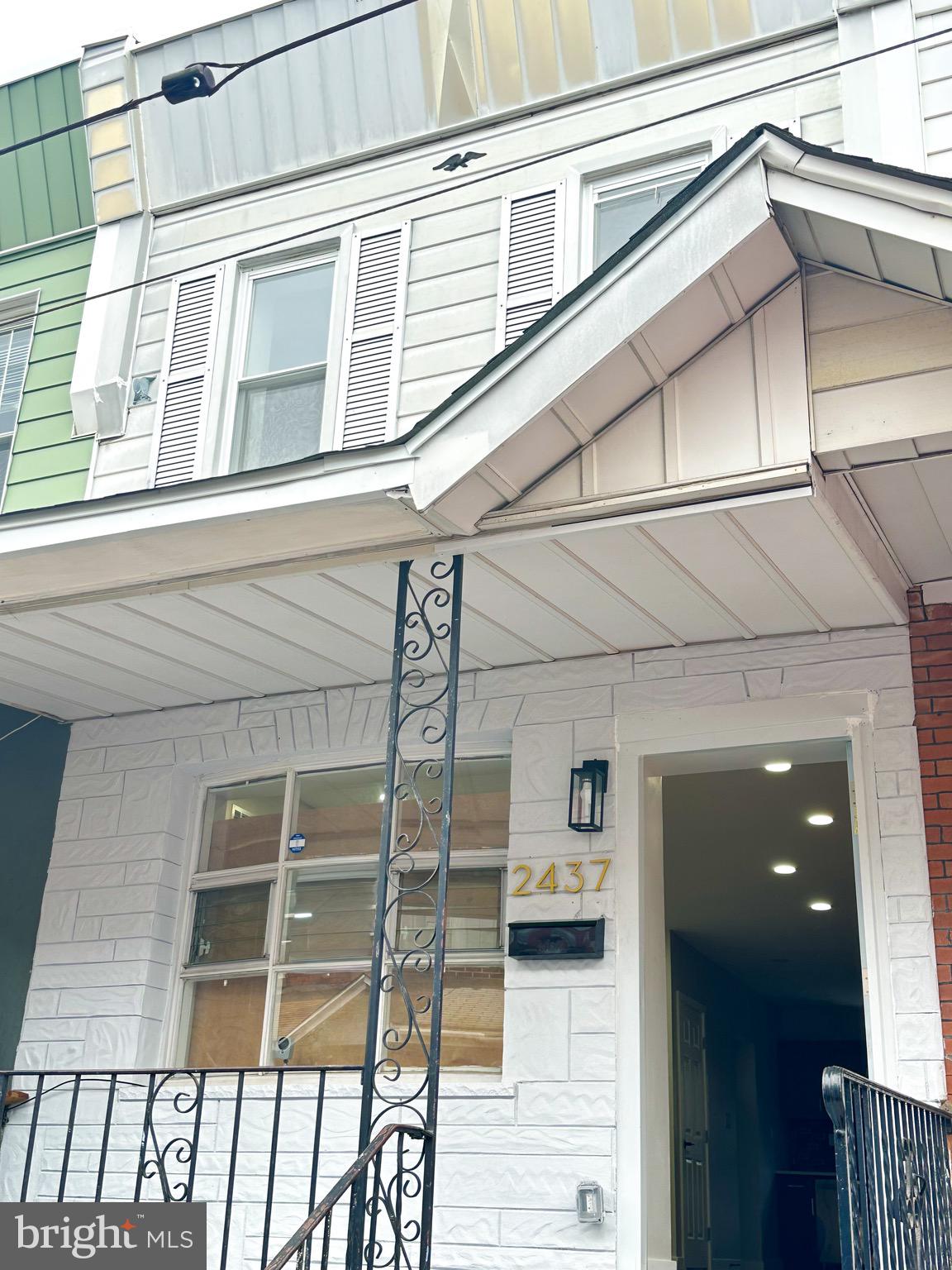 LOWER MOYAMENSING - Residential