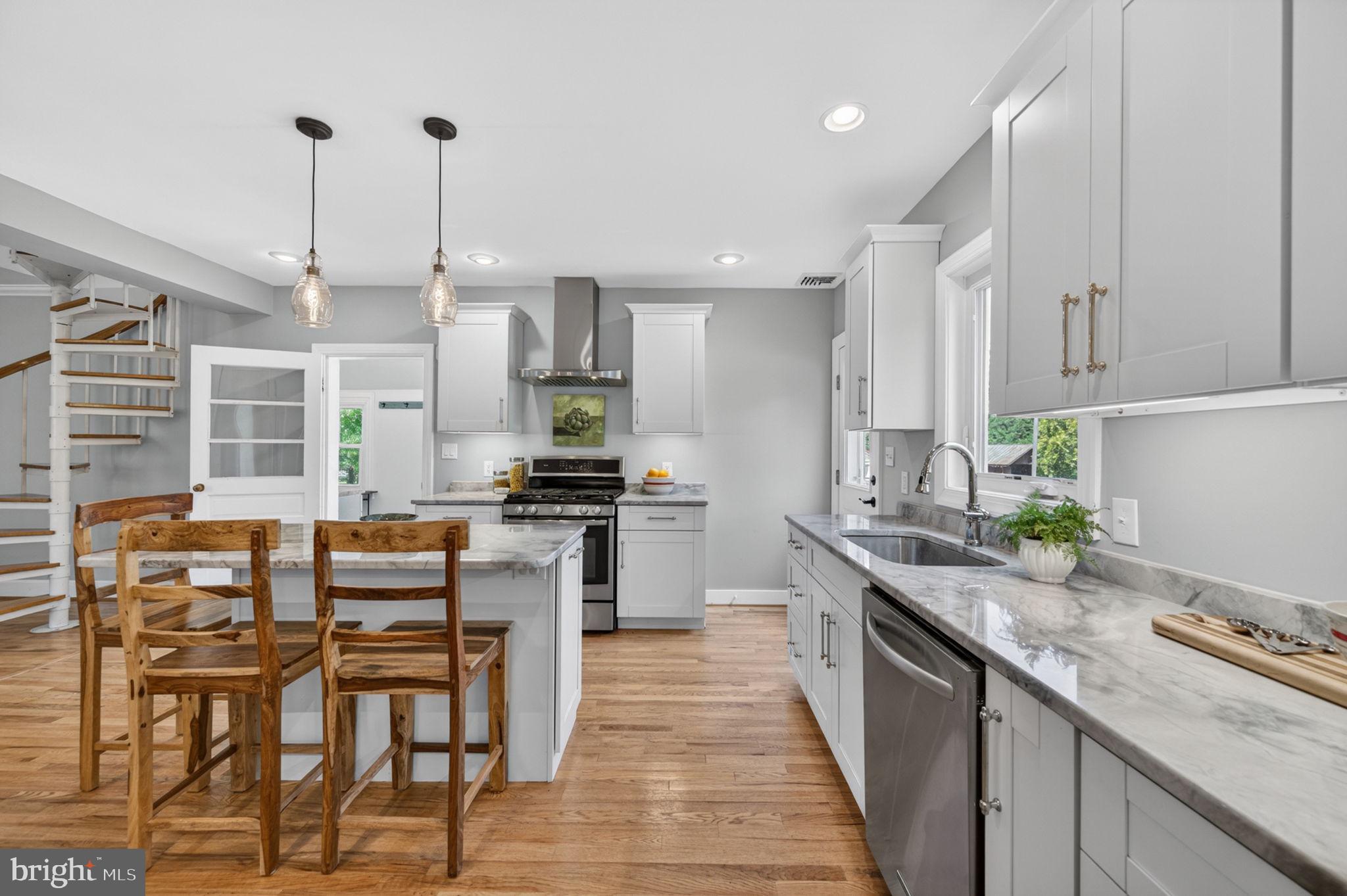 HIGHLAND - Residential