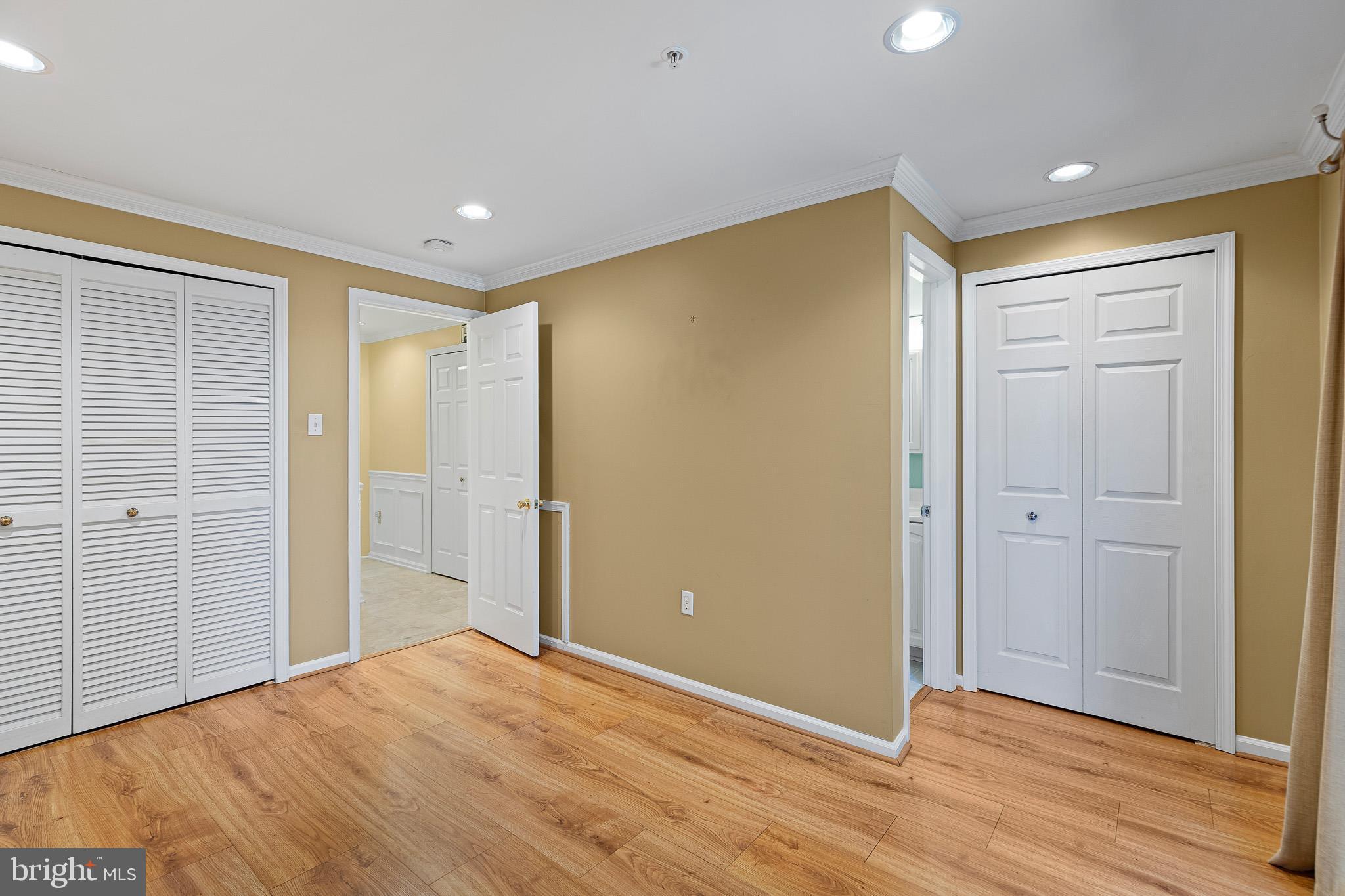 2426 W 7TH STREET