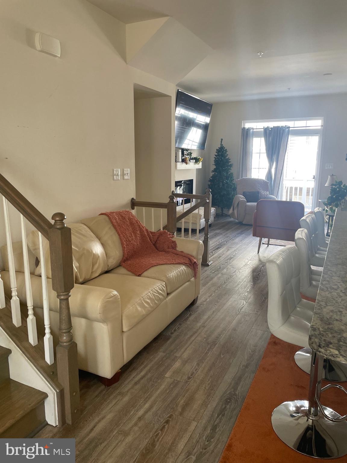 WOOD GLEN - Residential