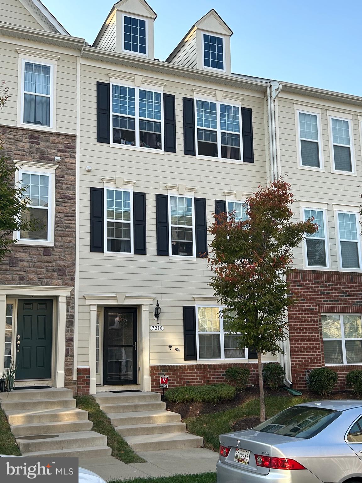 WOOD GLEN - Residential