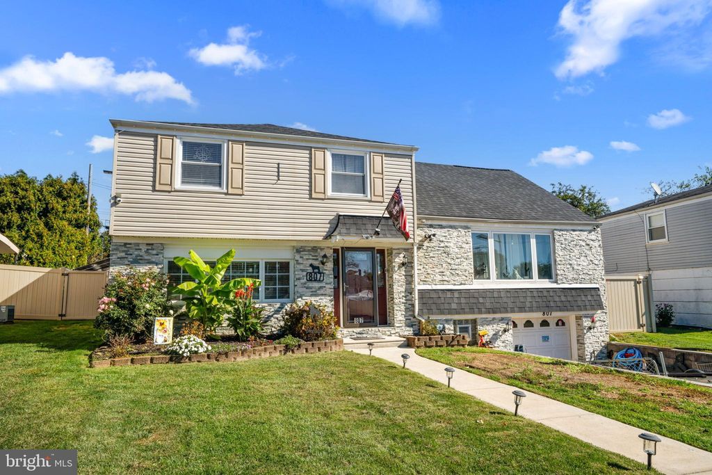 Photo of 807 Larkspur Street, PHILADELPHIA, PA 19116 (MLS # PAPH2549012)