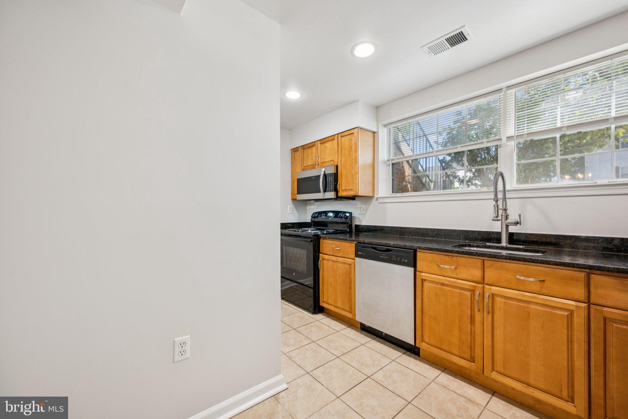 CHERRYWOOD CONDO - Residential