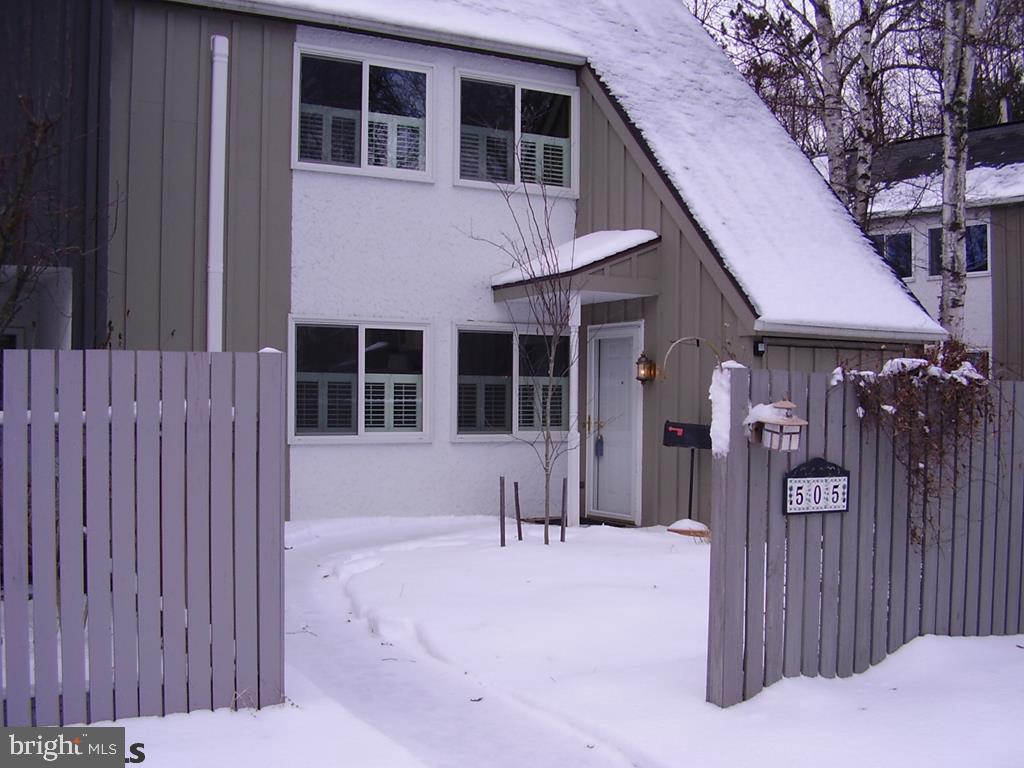 Nicely maintained townhouse in desirable Toftrees location just minutes from Penn State Campus. This like new unit has updated kitchen and baths, newer carpet, windows and 200 amp electric service. Association fee of $116.67 per month includes snow removal, lawn care, common ground insurance and maintenance, pest control and trash removal. One assigned parking space plus plenty of common parking area. Attached exterior storage shed. Terrific Condition, Terrific Location and Terrific Price!