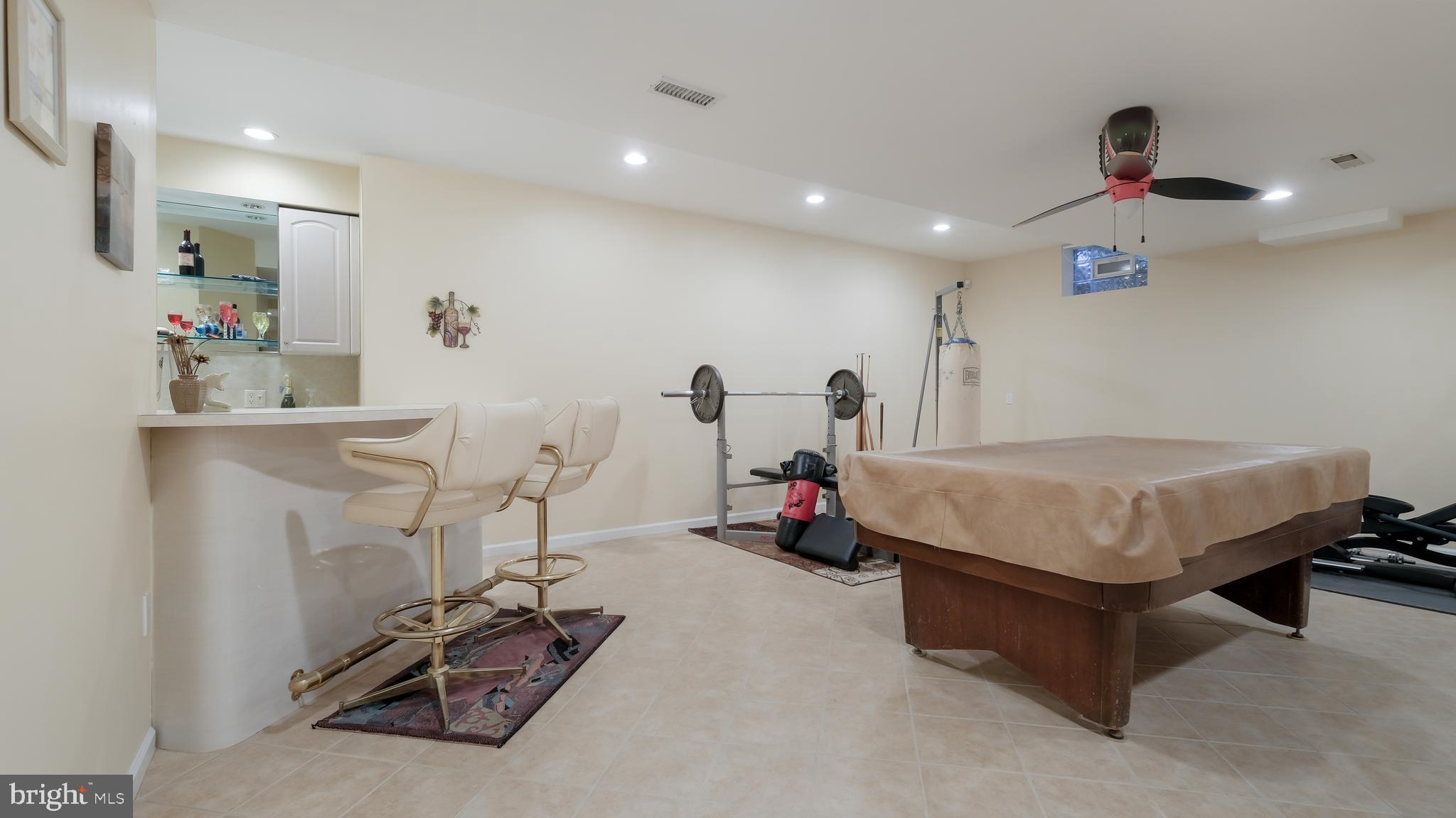 HUNTINGDON VALLEY - Residential