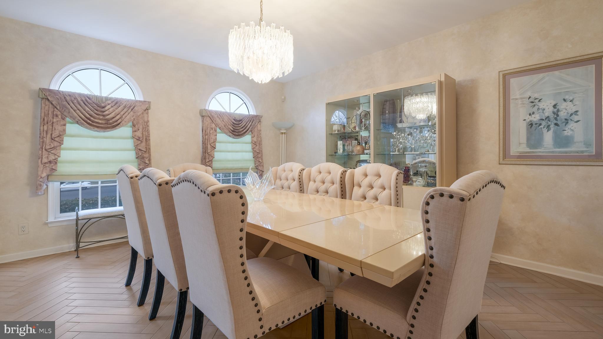 HUNTINGDON VALLEY - Residential