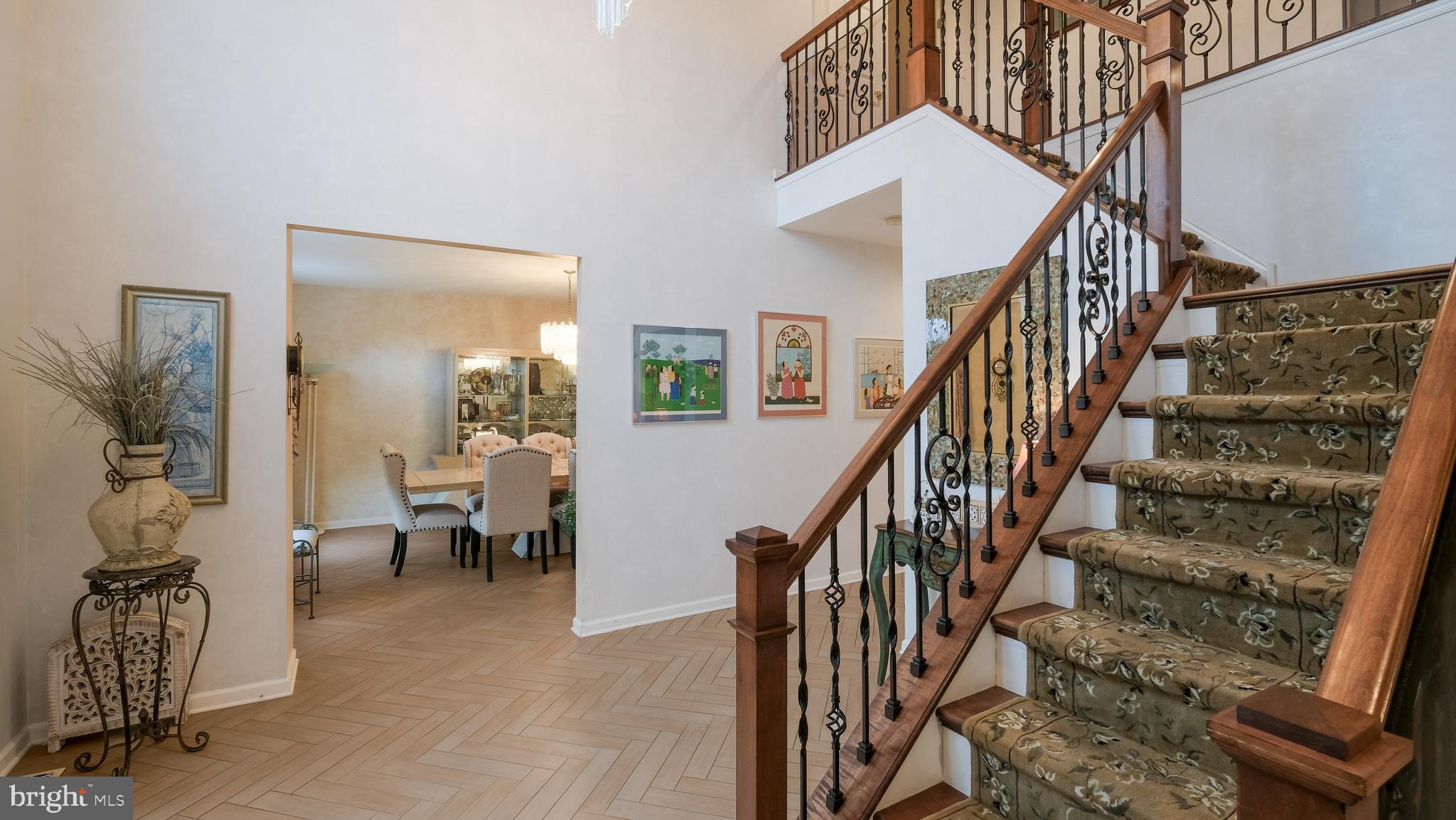 HUNTINGDON VALLEY - Residential