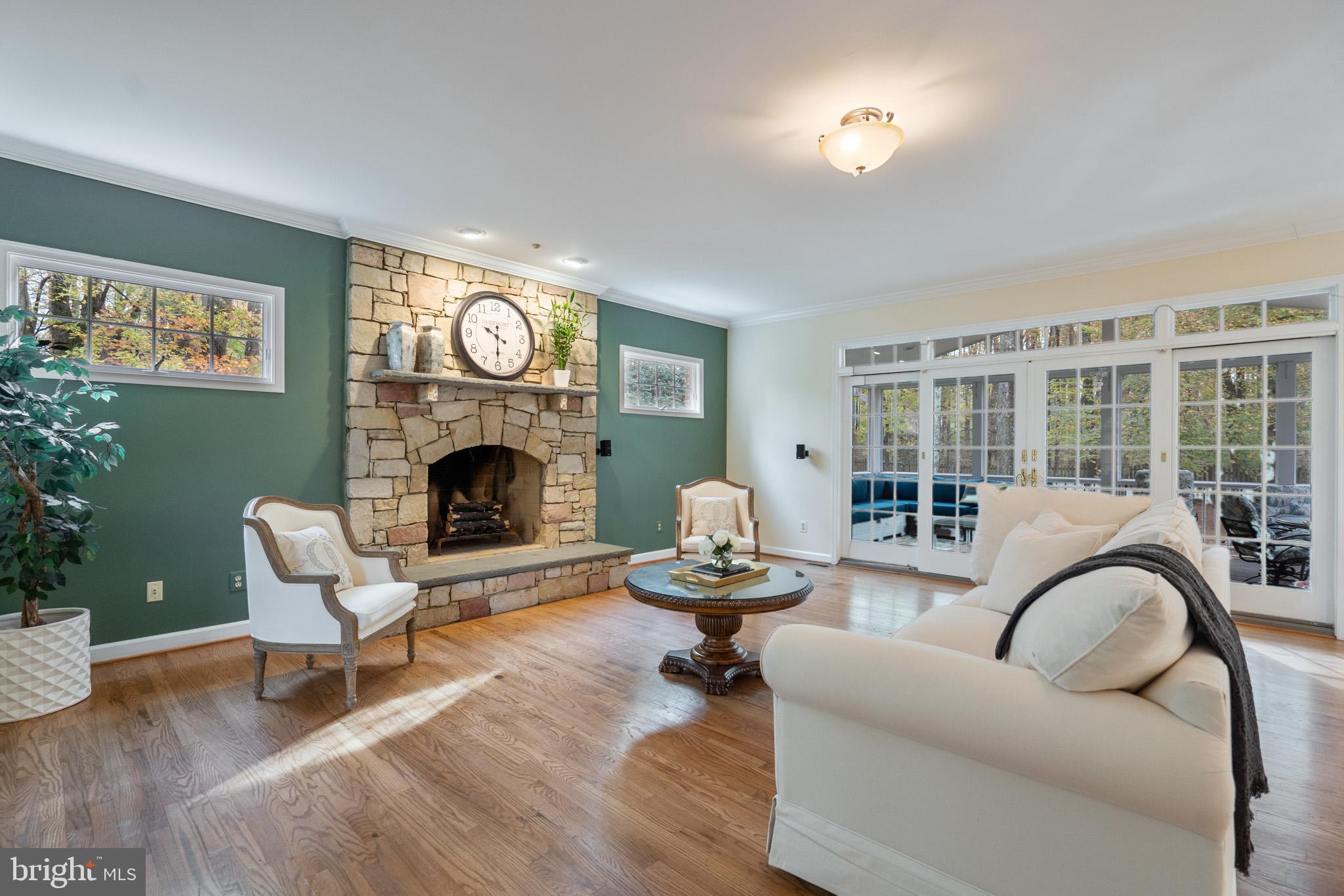 HUNTERBROOKE - Residential