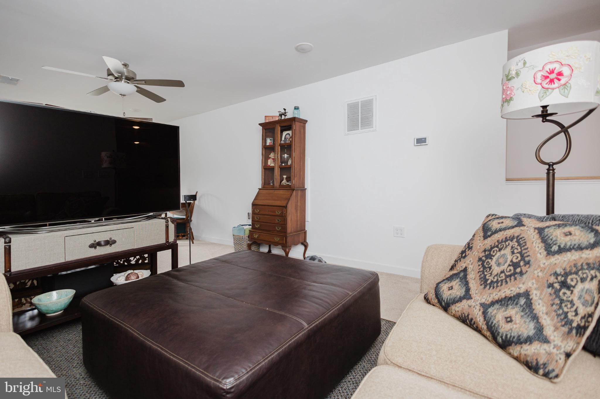 CARDINAL POINTE - Residential