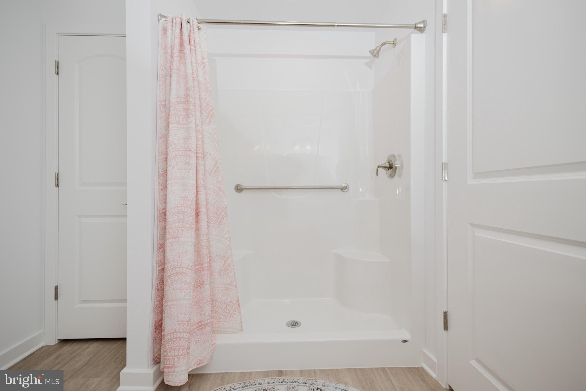 CARDINAL POINTE - Residential