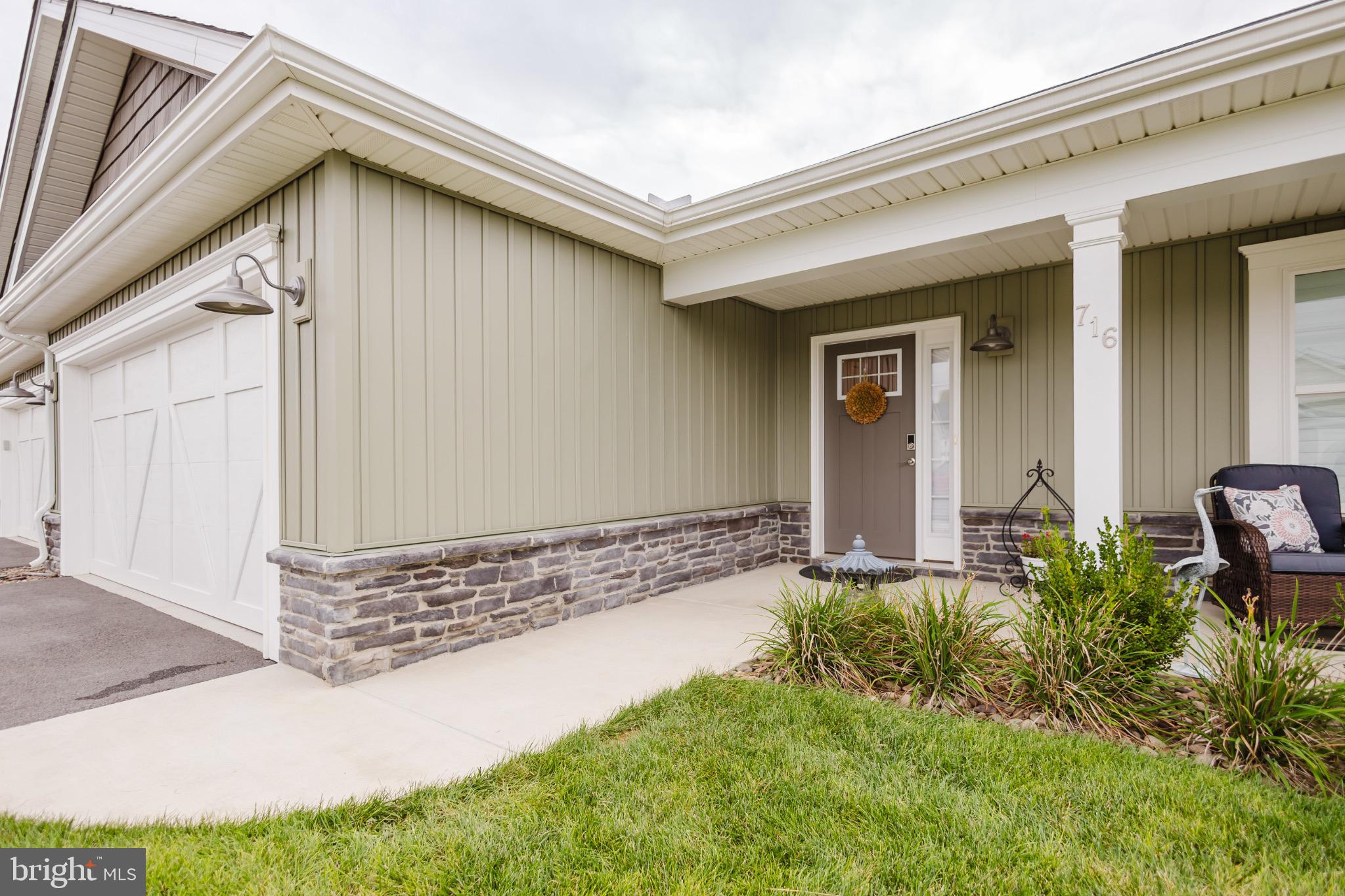 CARDINAL POINTE - Residential