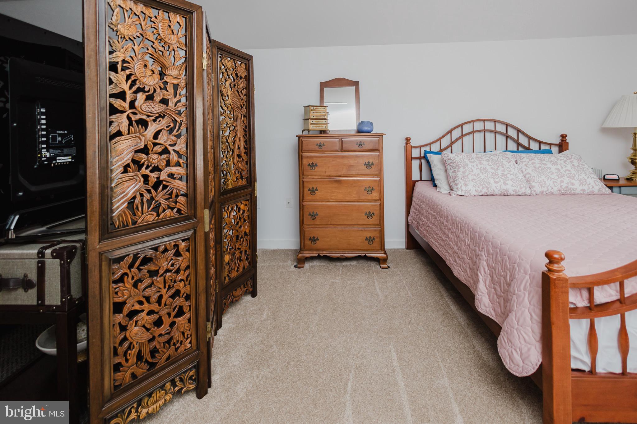 CARDINAL POINTE - Residential