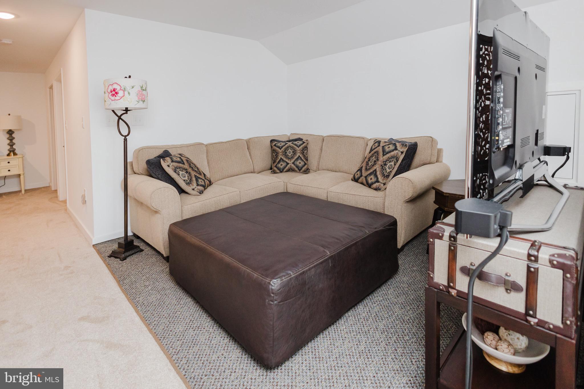 CARDINAL POINTE - Residential