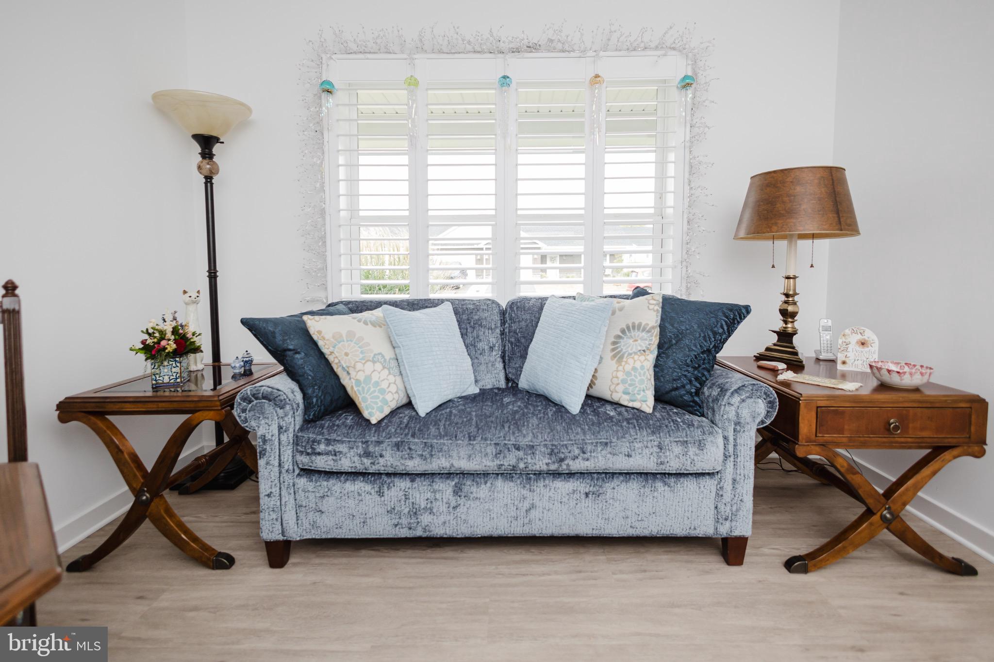 CARDINAL POINTE - Residential