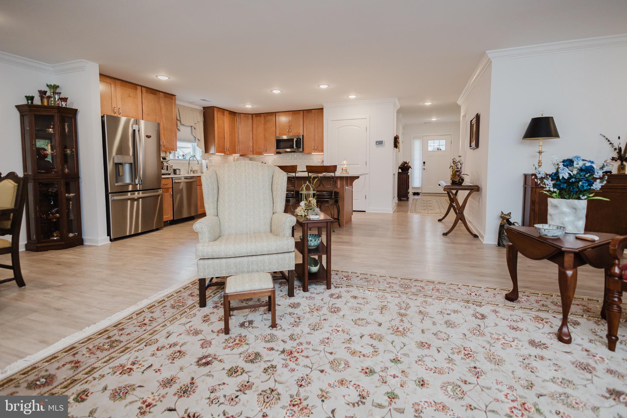 CARDINAL POINTE - Residential