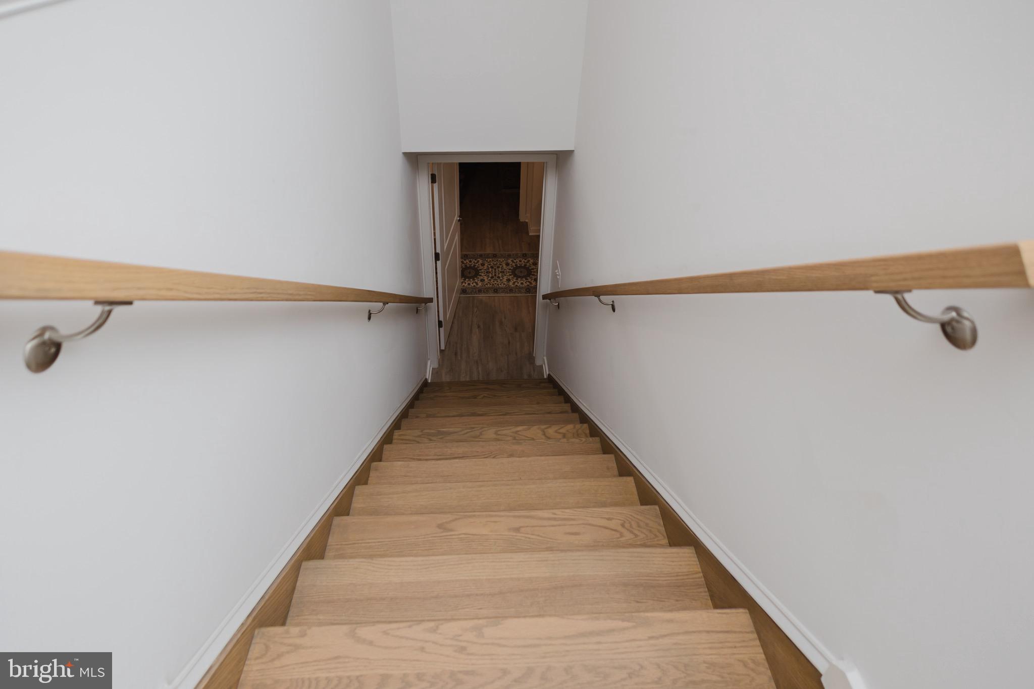 CARDINAL POINTE - Residential