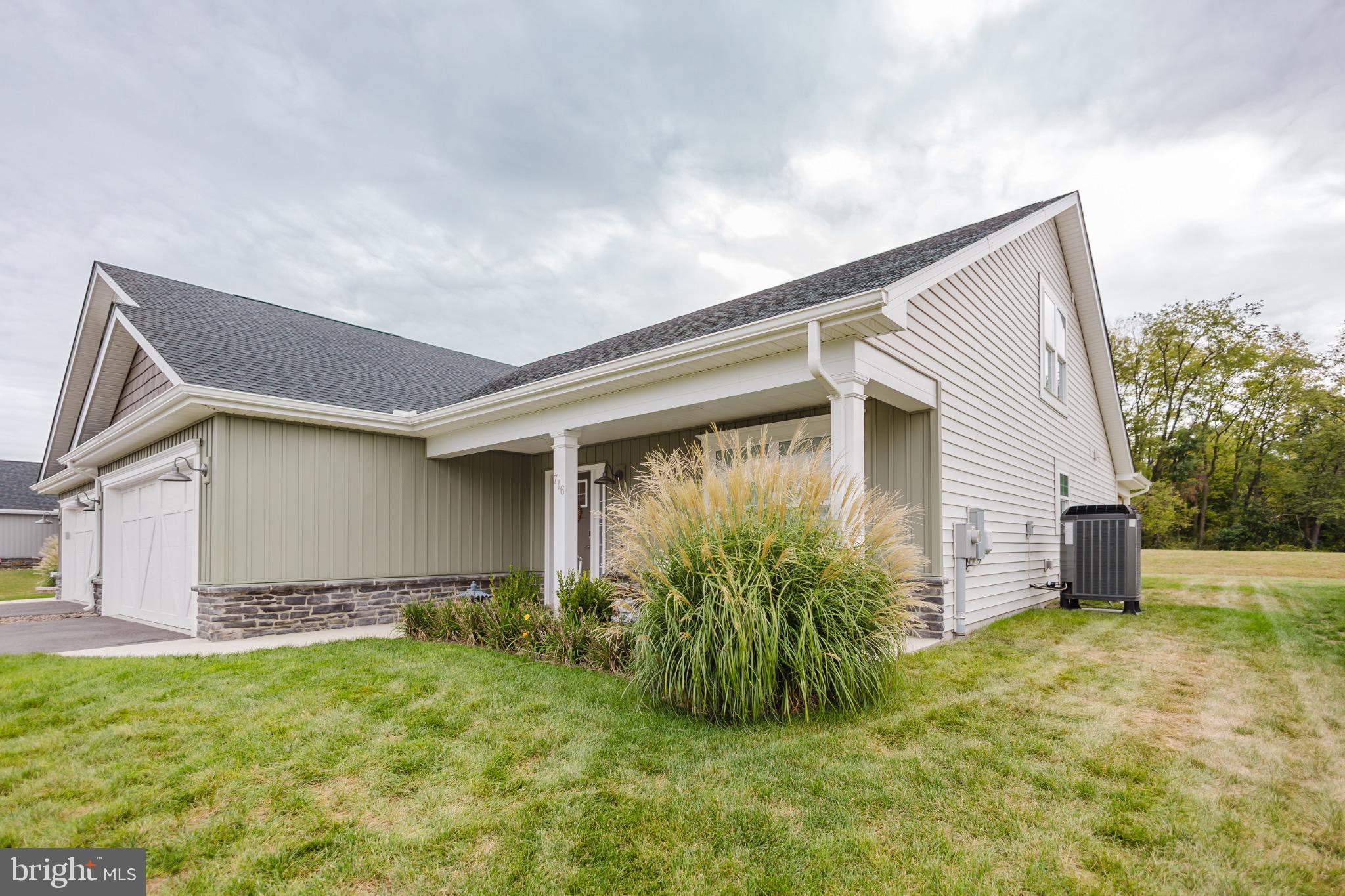 CARDINAL POINTE - Residential