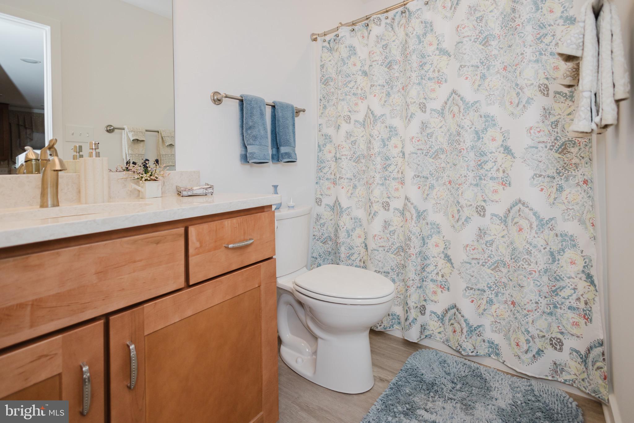 CARDINAL POINTE - Residential