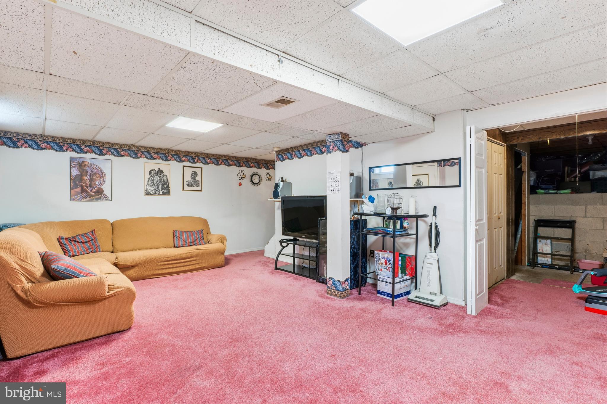 HARMANS WOODS - Residential