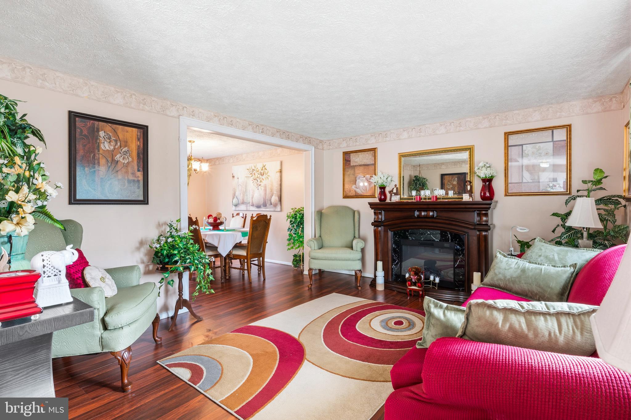 HARMANS WOODS - Residential