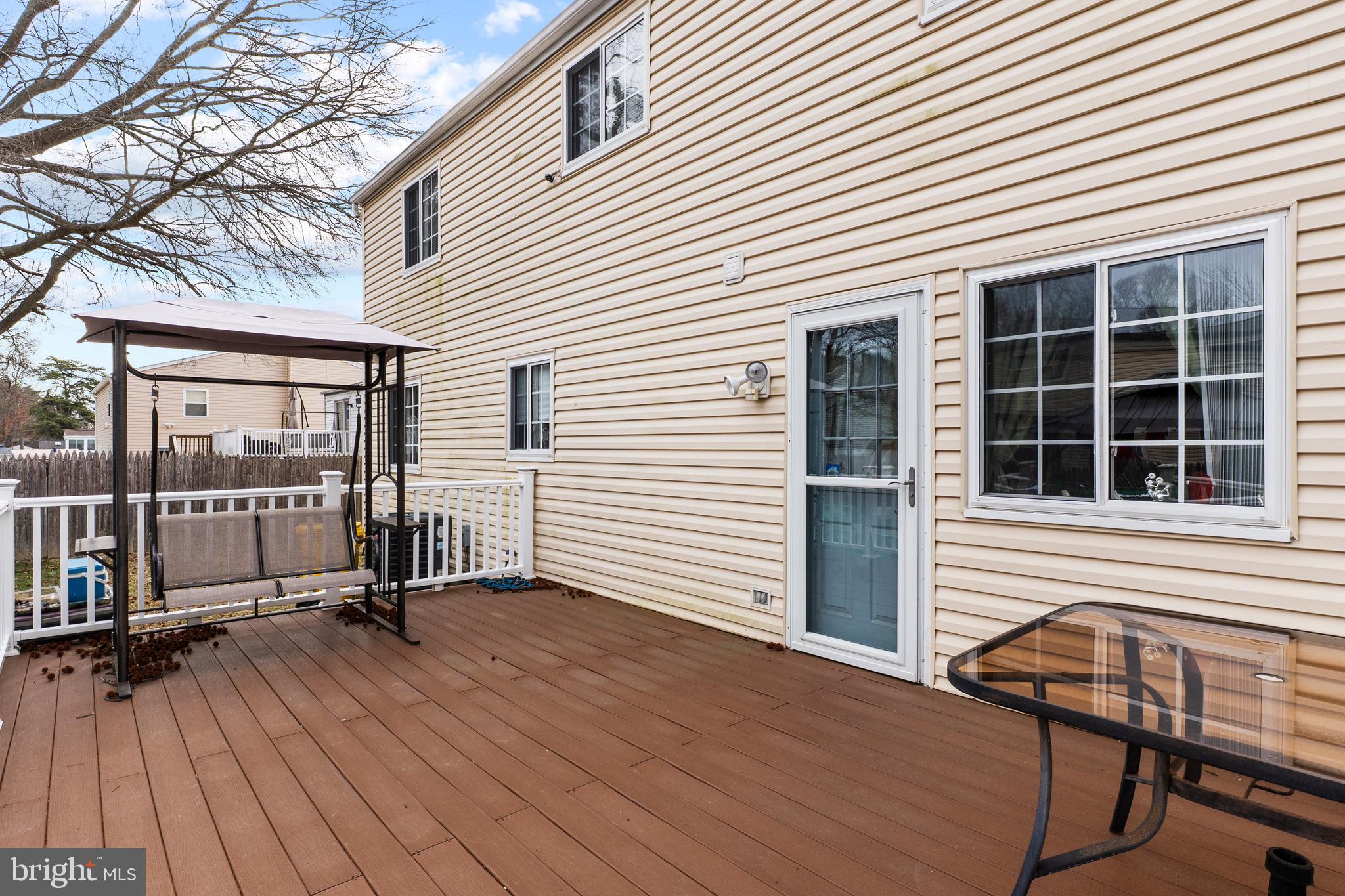 HARMANS WOODS - Residential