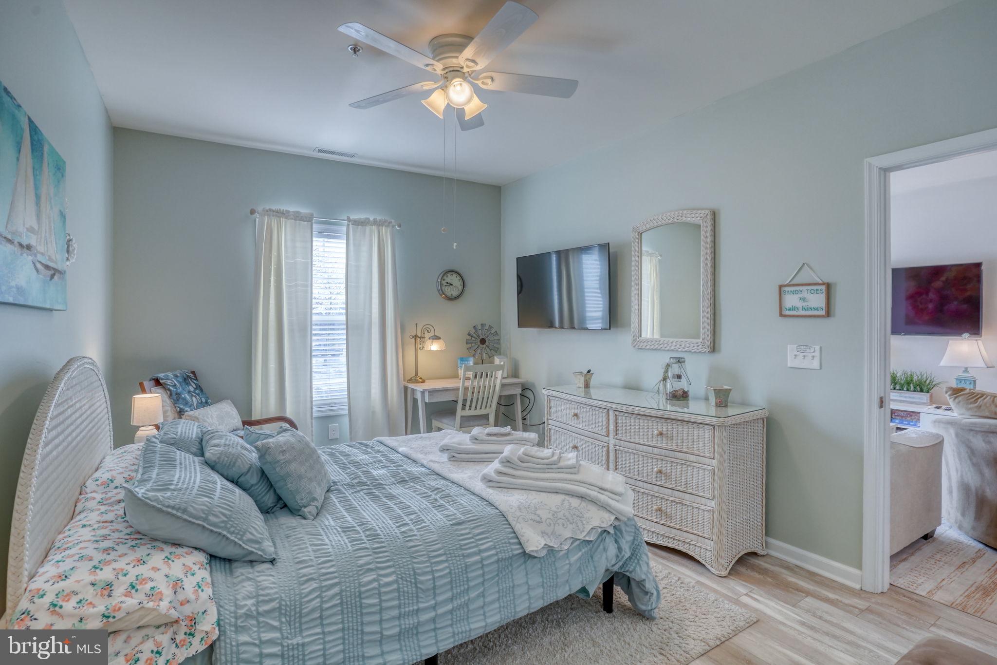 VILLAS AT BAY CROSSING - Residential