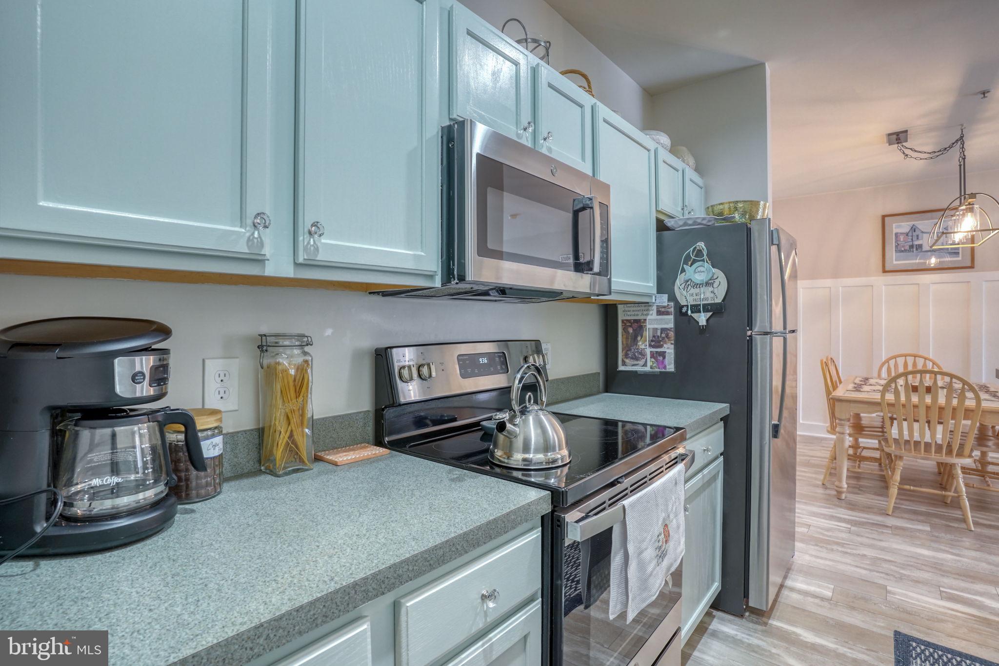 VILLAS AT BAY CROSSING - Residential