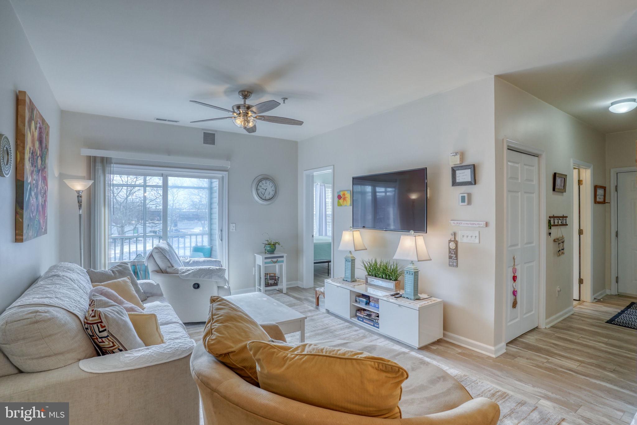 VILLAS AT BAY CROSSING - Residential