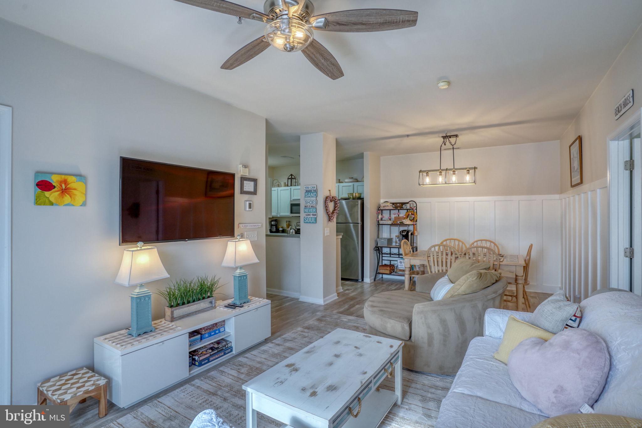 VILLAS AT BAY CROSSING - Residential