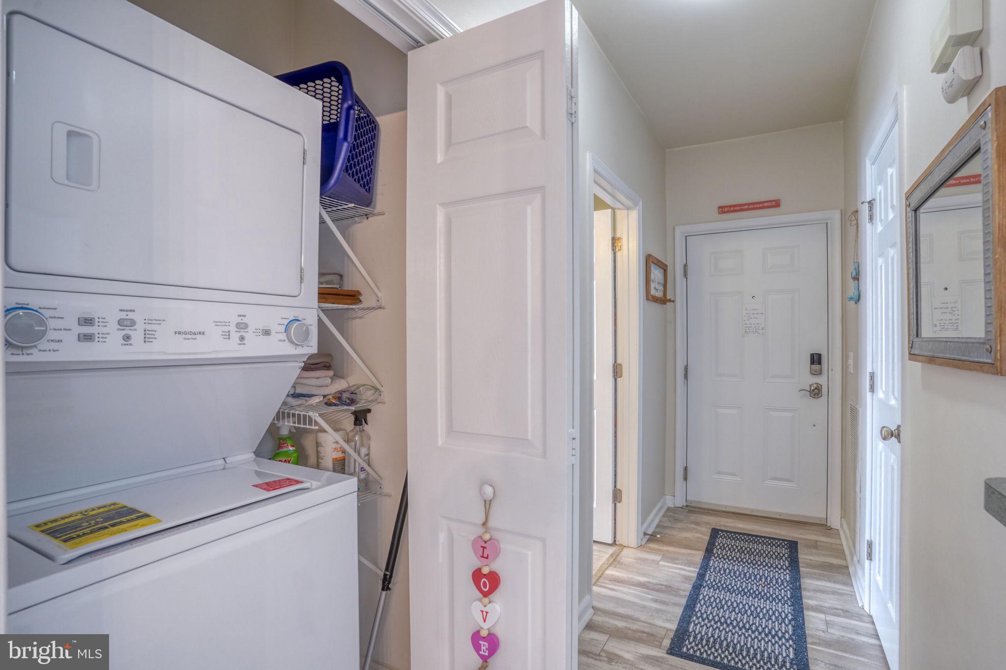 VILLAS AT BAY CROSSING - Residential