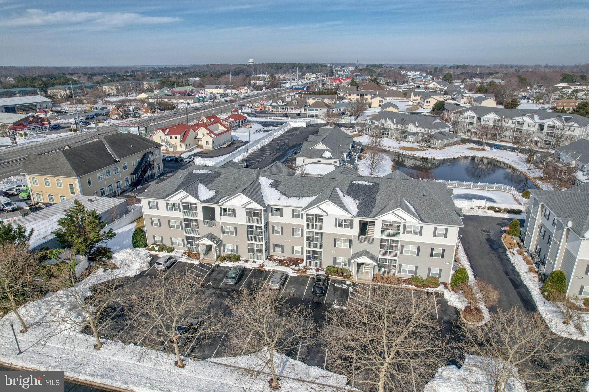 VILLAS AT BAY CROSSING - Residential