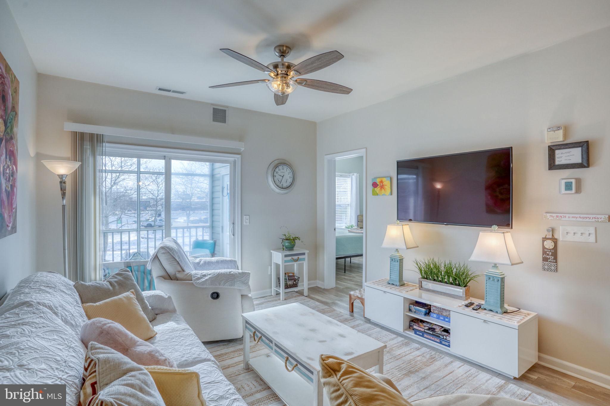 VILLAS AT BAY CROSSING - Residential