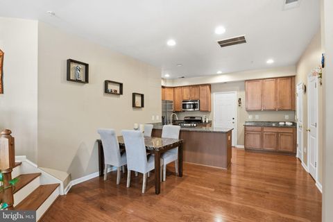 8013 CRESCENT PARK DRIVE GAINESVILLE VA 20155