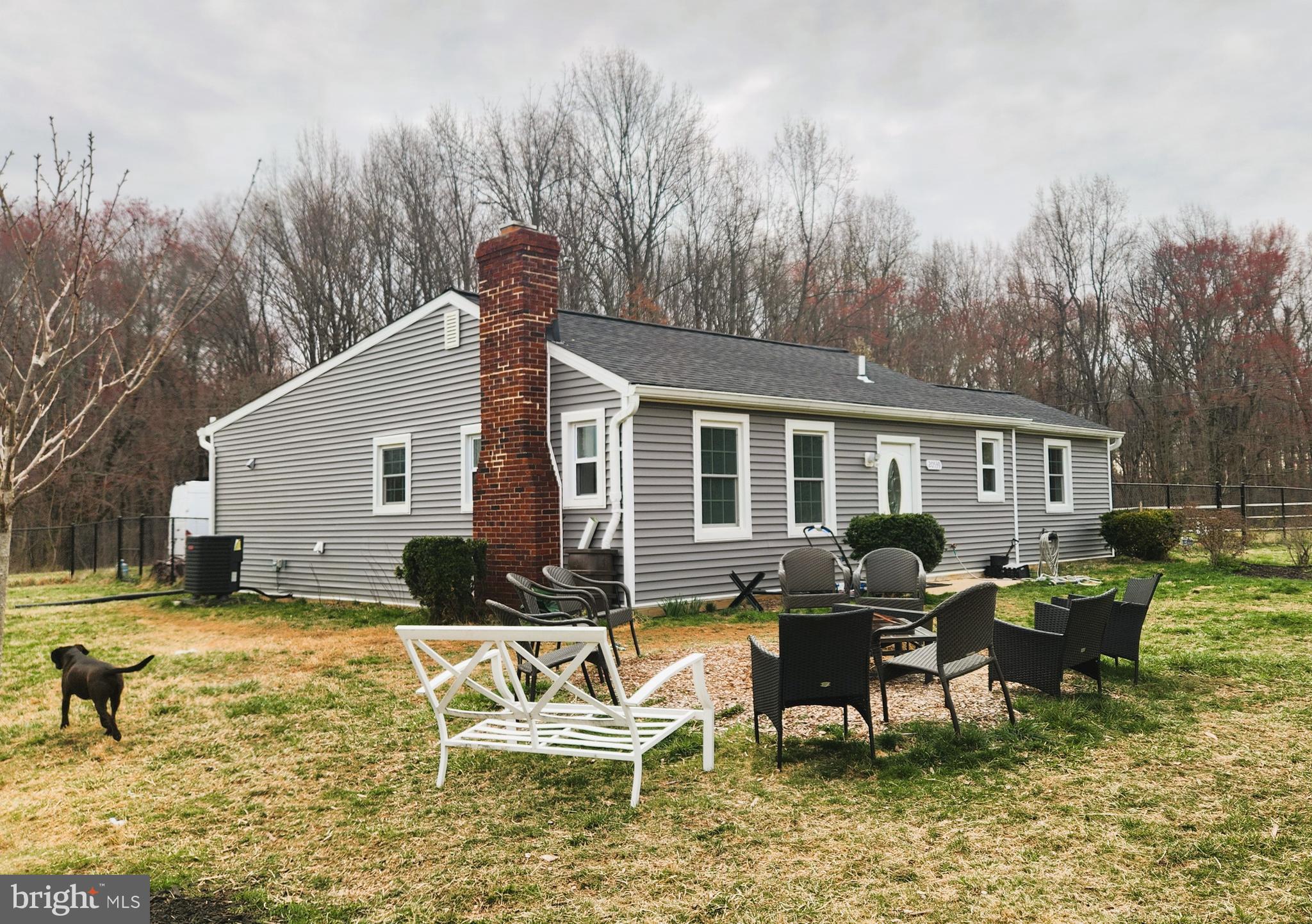 Don't let the rural setting fool you! This home is within minutes to shopping, dining and entertainment.
You'll love the this cute ranch style home with up to 1/2 acre of land.
PET FRIENDLY! Large dogs welcome!
The front yard is fully fenced.
The gourmet kitchen features stainless steel appliances, custom cabinetry and large kitchen Isle - perfect for entertaining.
Laundry room on the lower level with additional space for extra storage.
The living room is open with a wood burning fireplace.
Very close to Georgia Ave., MD-200, and I-270.
Contact us today for your private showing!
