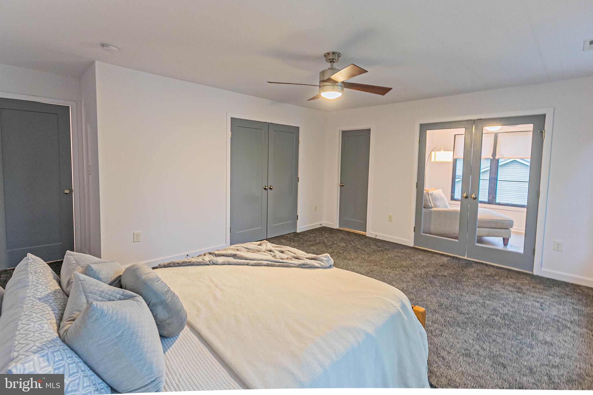 LAKE CAROLINE - Residential