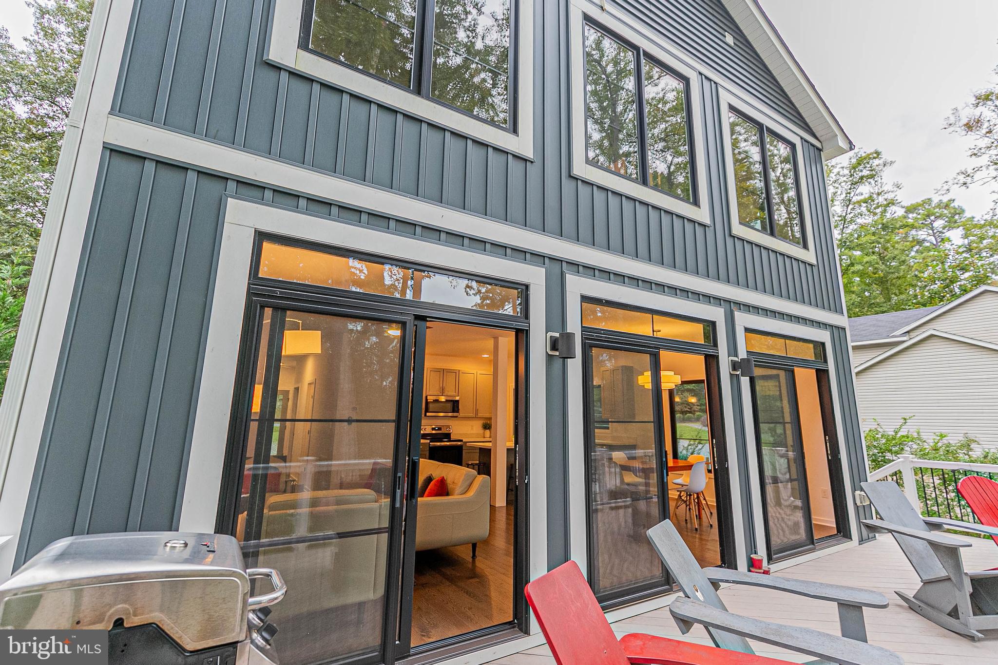 LAKE CAROLINE - Residential