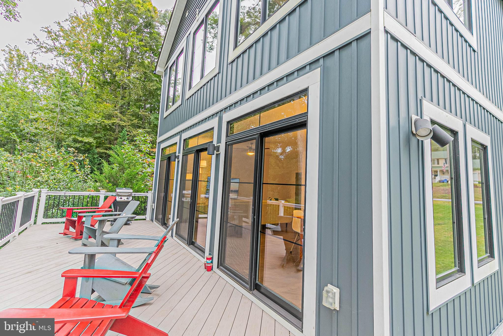 LAKE CAROLINE - Residential