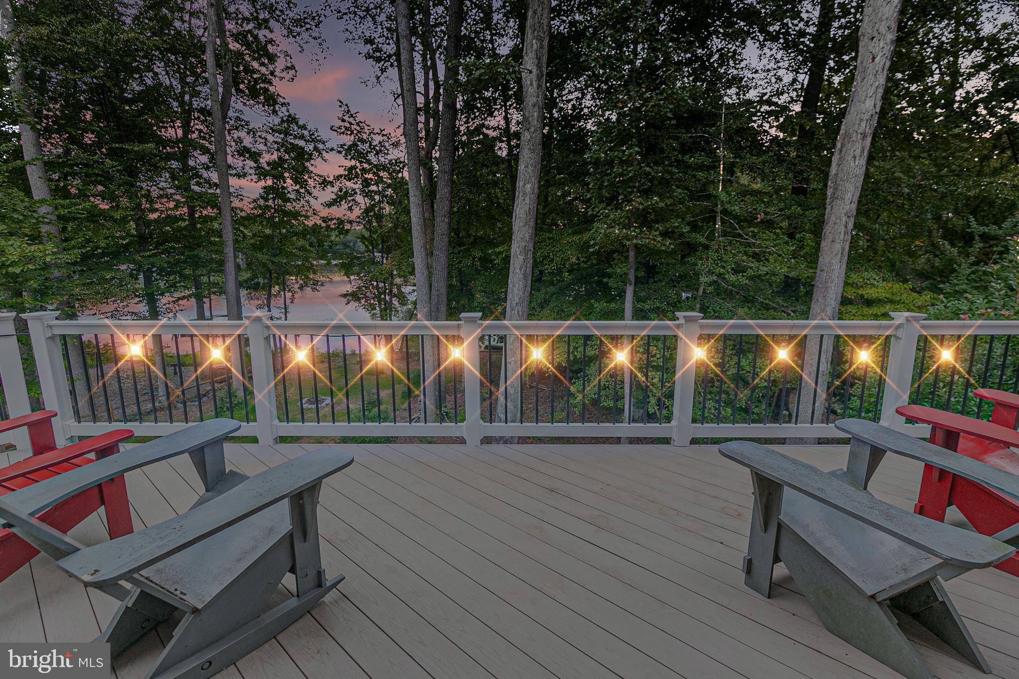 LAKE CAROLINE - Residential