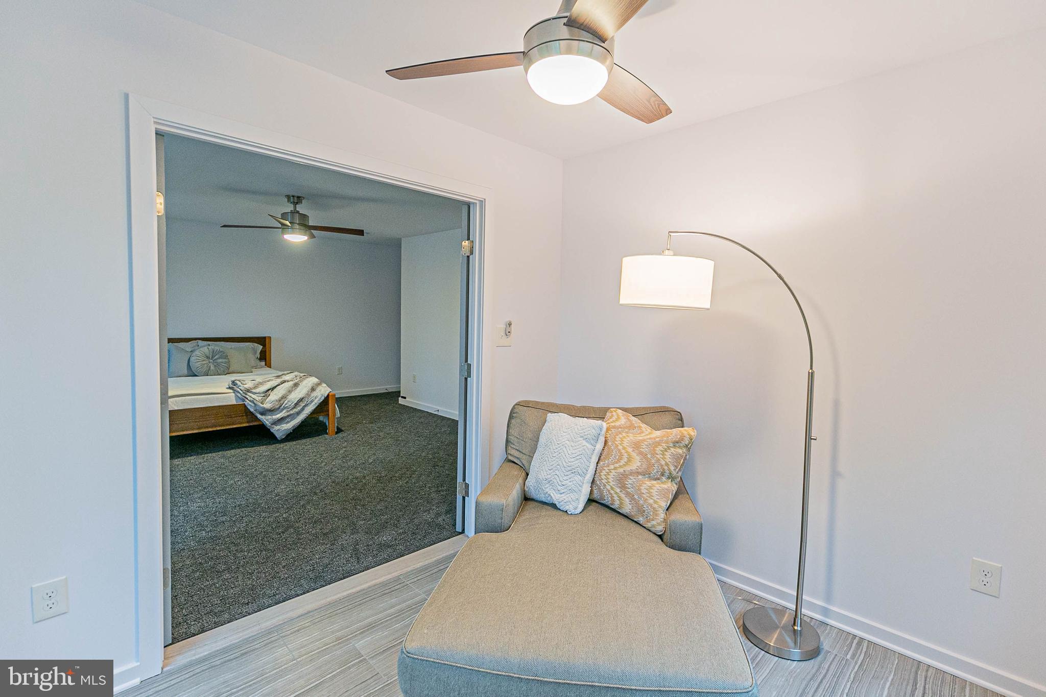 LAKE CAROLINE - Residential