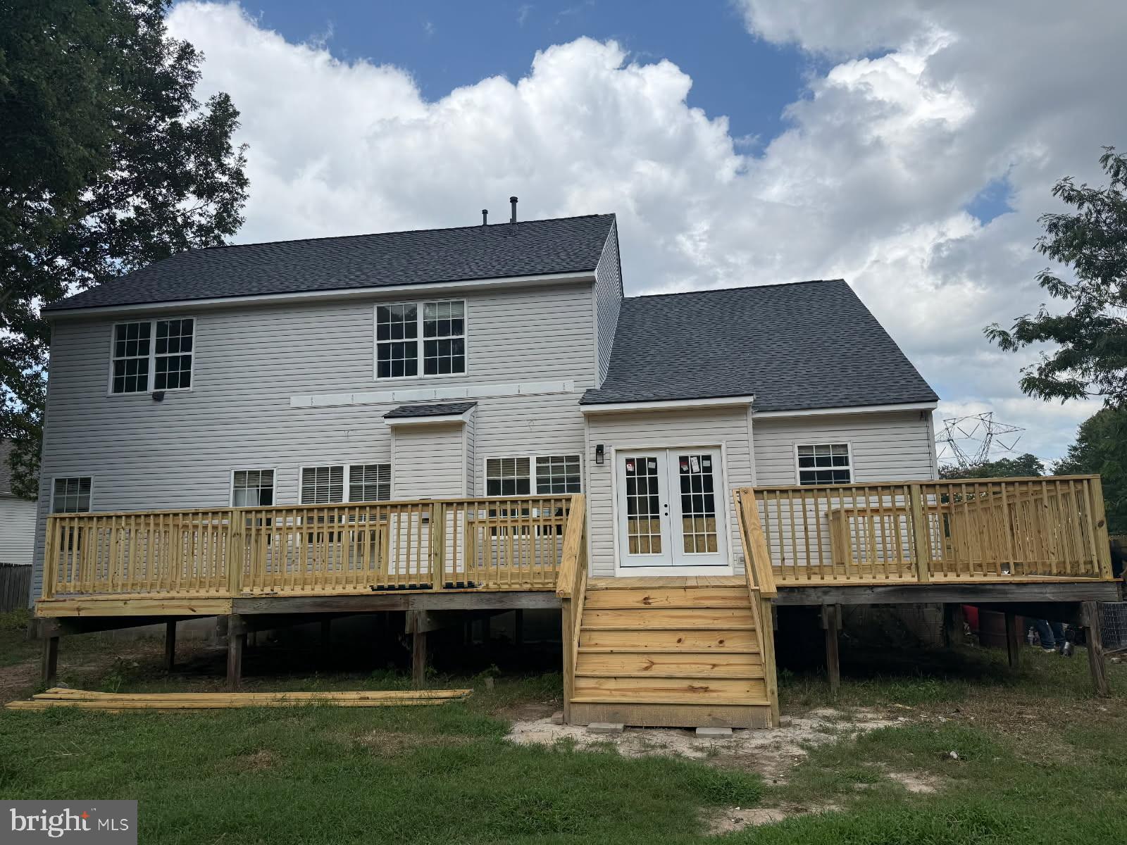 506 DEER RUN COURT