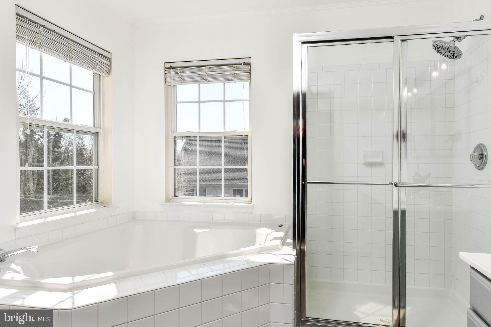 SOUTH RIDING - Residential