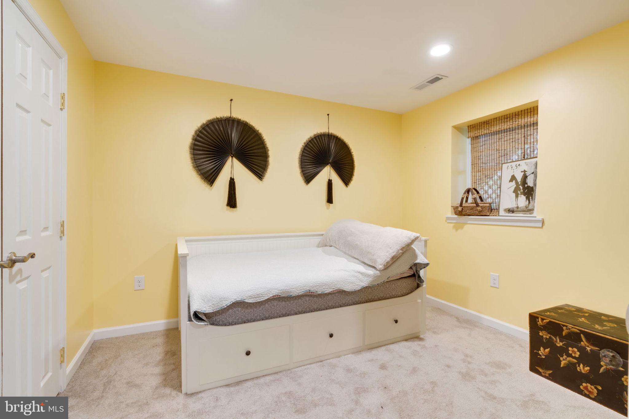 BRITTANY - Residential