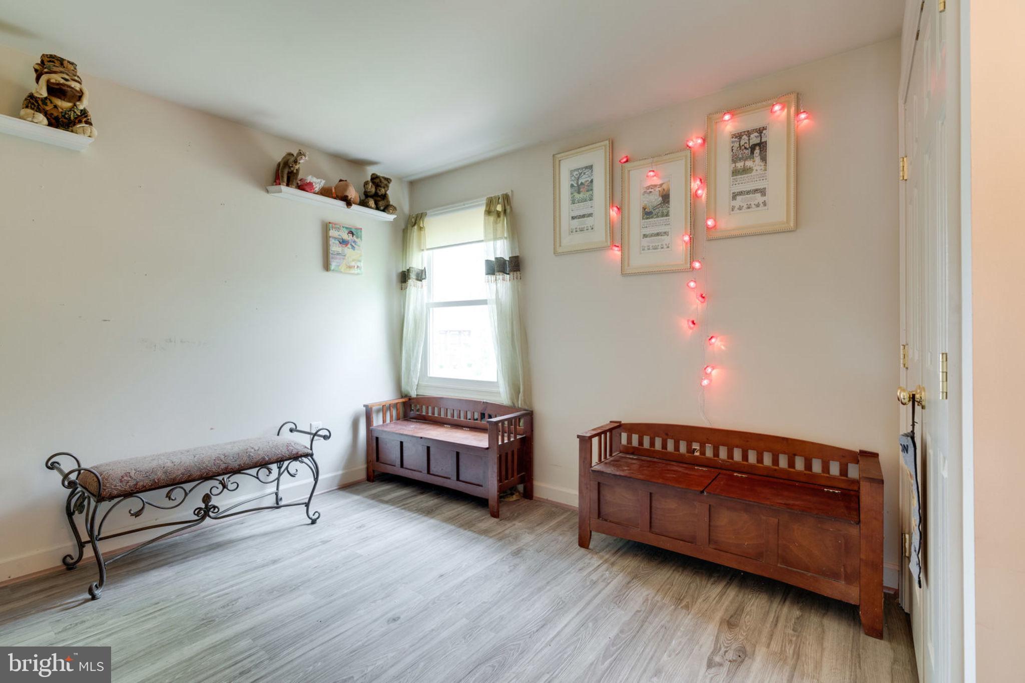 BRITTANY - Residential