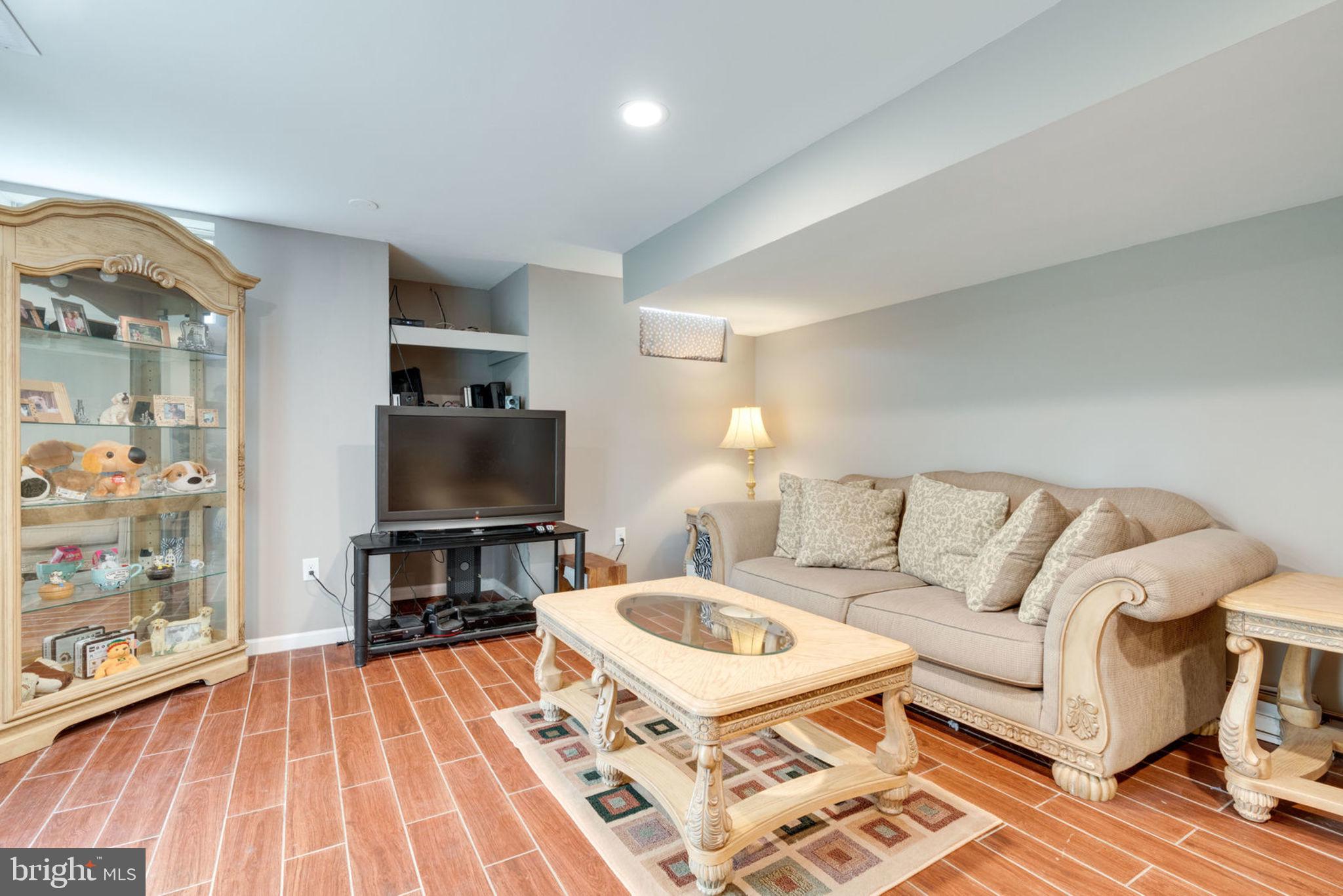 BRITTANY - Residential